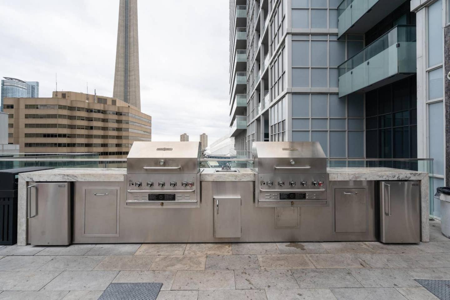 Luxury Adventure Cn Tower/Mtcc/Scotiabank Arena Apartment Toronto Ngoại thất bức ảnh
